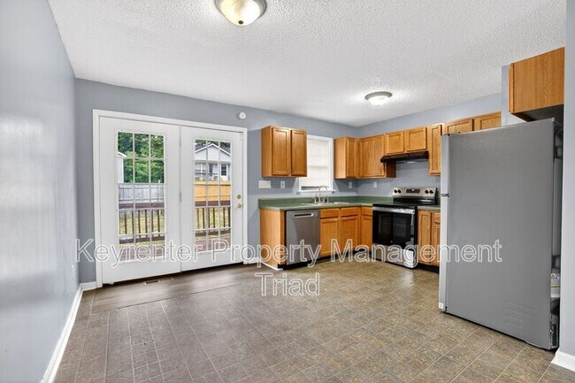 Foto del edificio - 1608 Mcpherson St