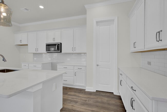 Building Photo - 4739 Anise Cir