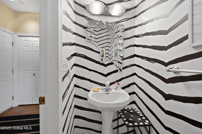 Foto del edificio - 91 Vista Dr