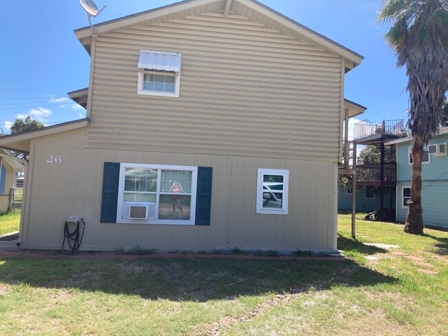 Building Photo - 26 Bayberry Cir