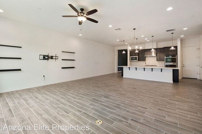 Building Photo - 3 br, 2.5 bath House - 7427 E Paraiso Dr
