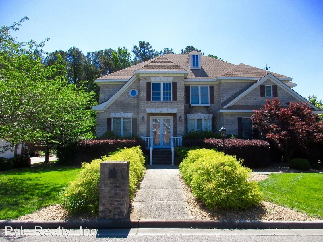 Primary Photo - 5 br, 4 bath House - 617 Stoneleigh Court