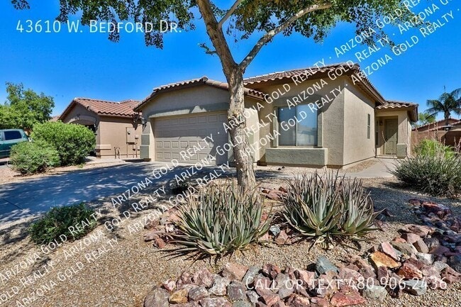 Building Photo - 43610 Bedford Dr