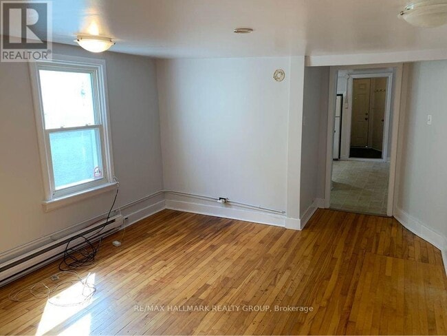 Photo du bâtiment - 64 Cobourg St