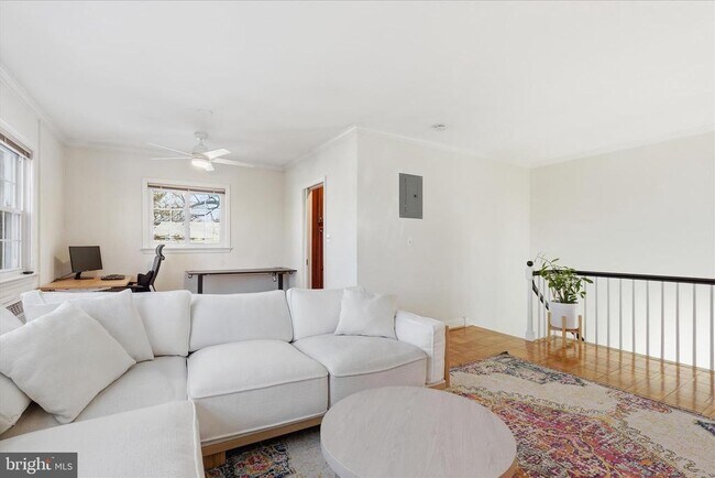 Building Photo - 3470 Martha Custis Dr