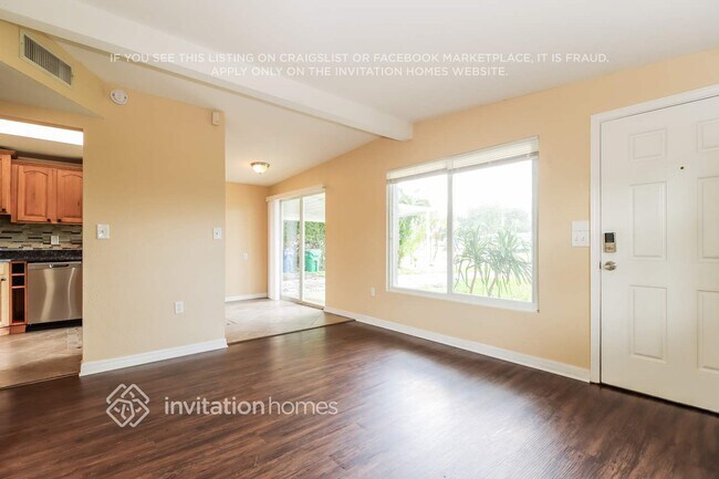 Building Photo - 9013 Suncrest Blvd