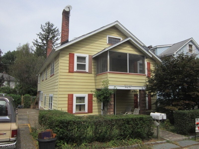 Primary Photo - 21 Brook St