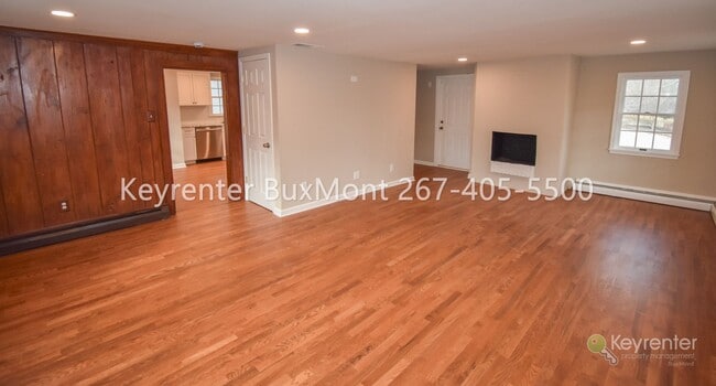 Building Photo - Freshly Renovated 3-Bedroom Home in King of Prussia