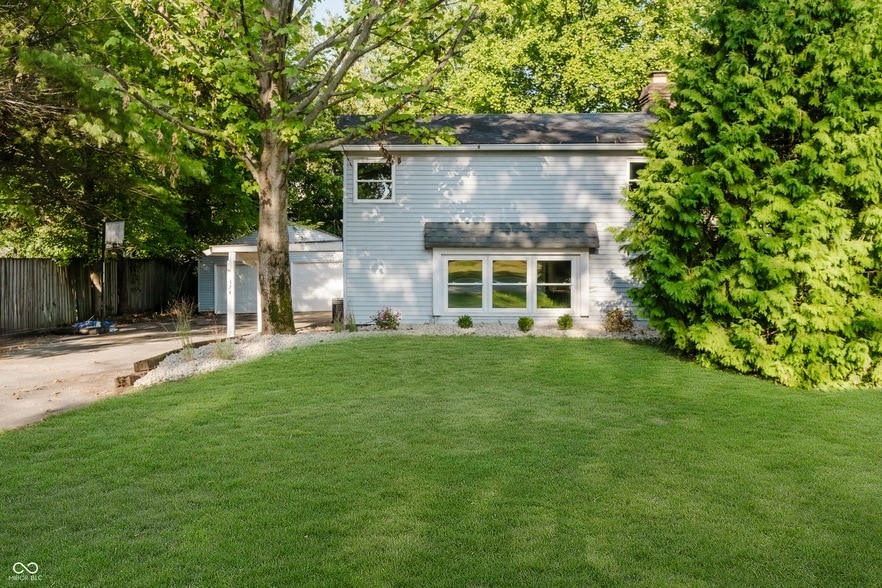 Foto principal - 324 N Tennessee St