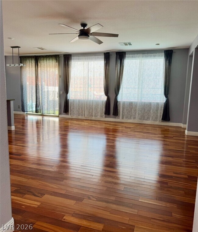 Foto del edificio - 9224 Longhorn Falls Ct