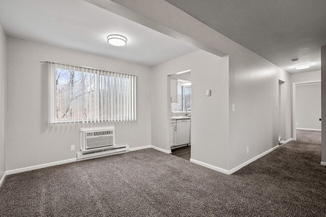 Interior Photo - Creekside at Fenton Heights Apartments