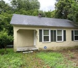 Building Photo - 712 Heard Ave