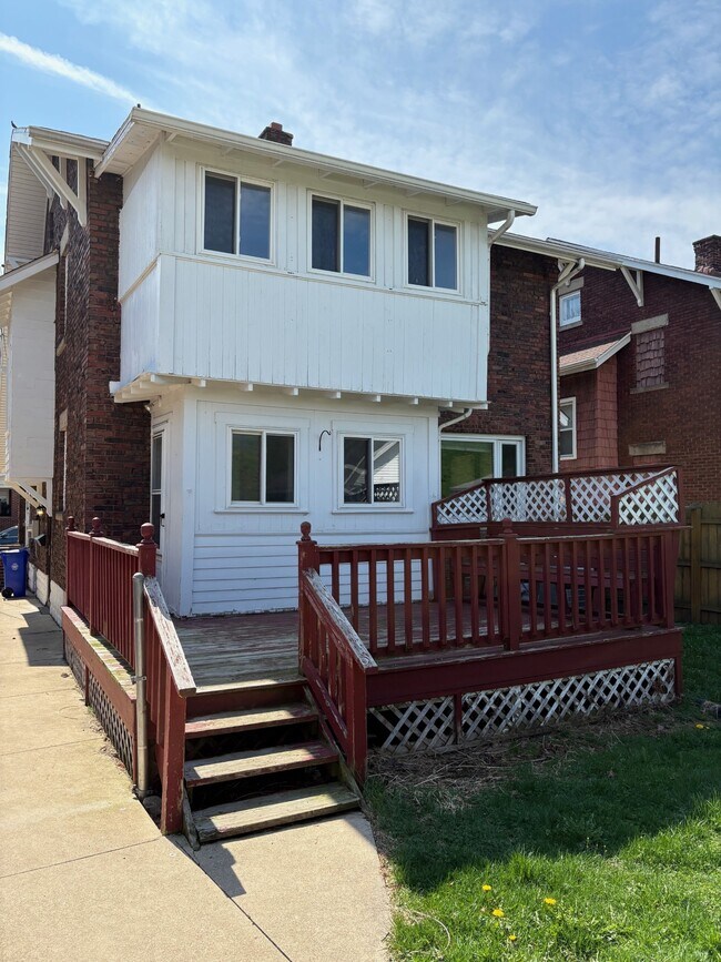 Foto del edificio - 448 W 28th St