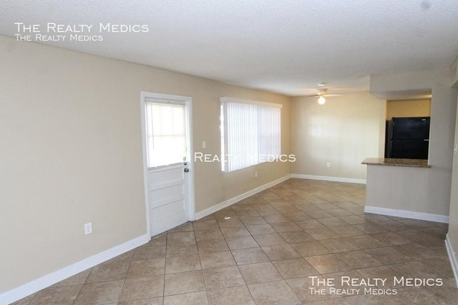 Foto del edificio - 2 bedroom in Orlando FL 32839