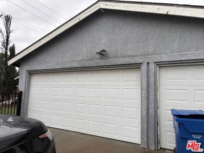 Building Photo - 20477 Mayall St