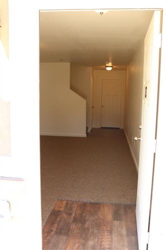 Foto del edificio - 10535 Mills Rd