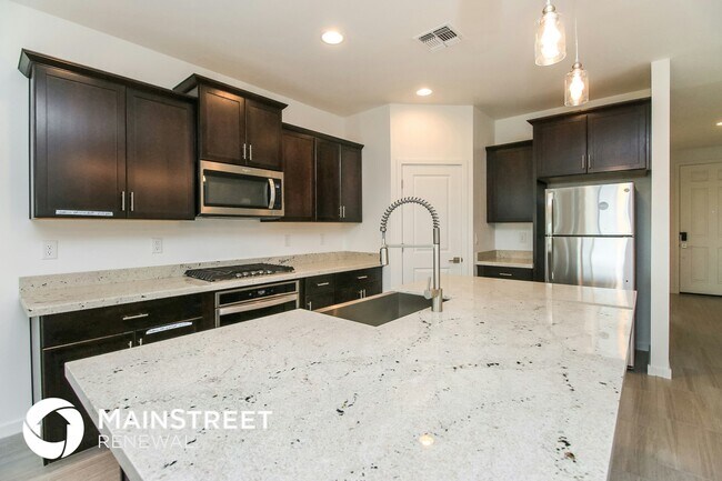 Foto del edificio - 4386 Greenleaf Dr