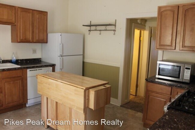 Building Photo - 2 br, 1 bath House - 2423 West St Vrain St...