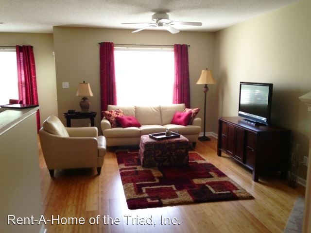 Foto del edificio - 2 br, 2.5 bath House - 32 Josephine Circle