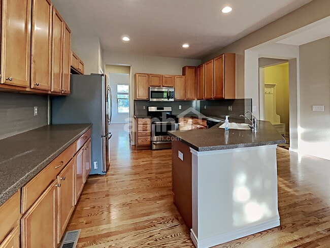 Foto del edificio - 12204 Hannibal St