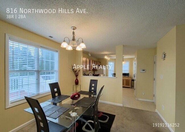 Foto del edificio - 816 Northwood Hills Ave - Available Now