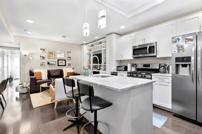 Photo - 712 Shepherd Rd NW Townhome