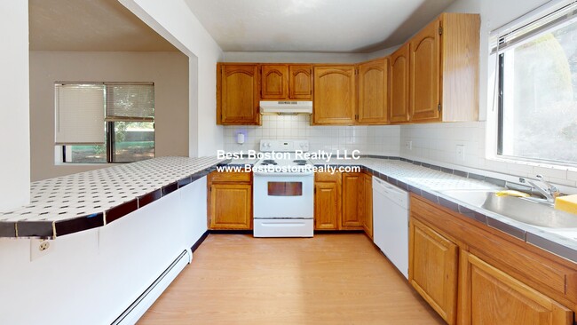 Foto del edificio - 100 Fellsview Terrace