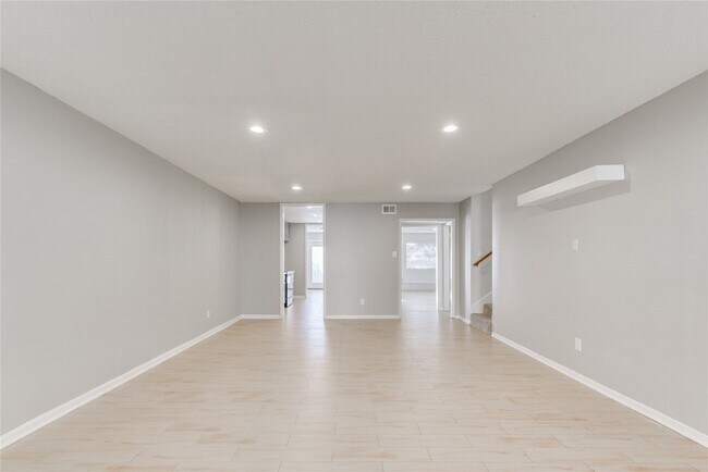 Foto del edificio - 14228 Misty Meadow Ln