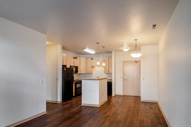 Interior Photo - Overlook at Midtown