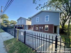 Building Photo - 1628 S Hamilton Ave