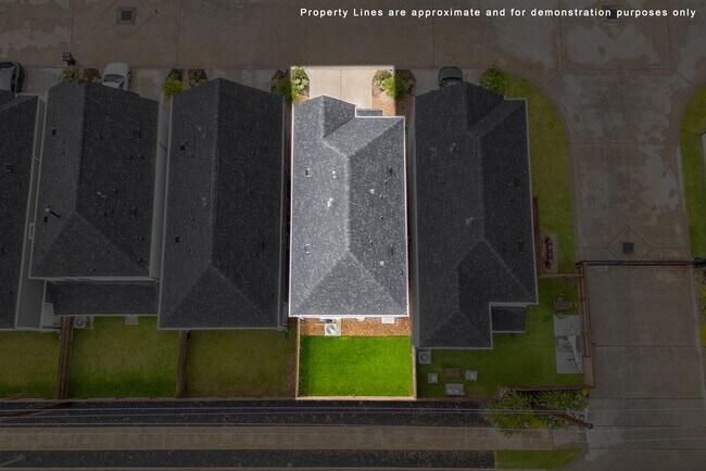 Foto del edificio - 413 Stonework Oaks Lane