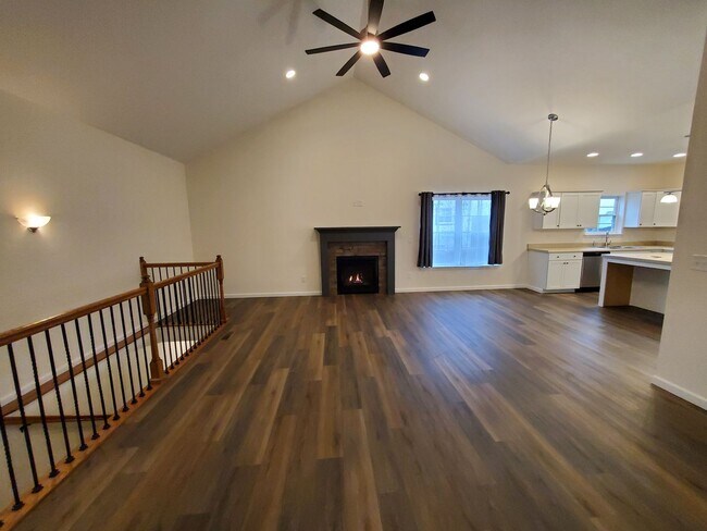 Foto del edificio - Charming 3-bedroom/2-bathroom duplex home in Washington, IL