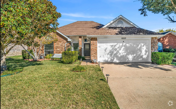 Building Photo - 6602 Bluebonnet Dr