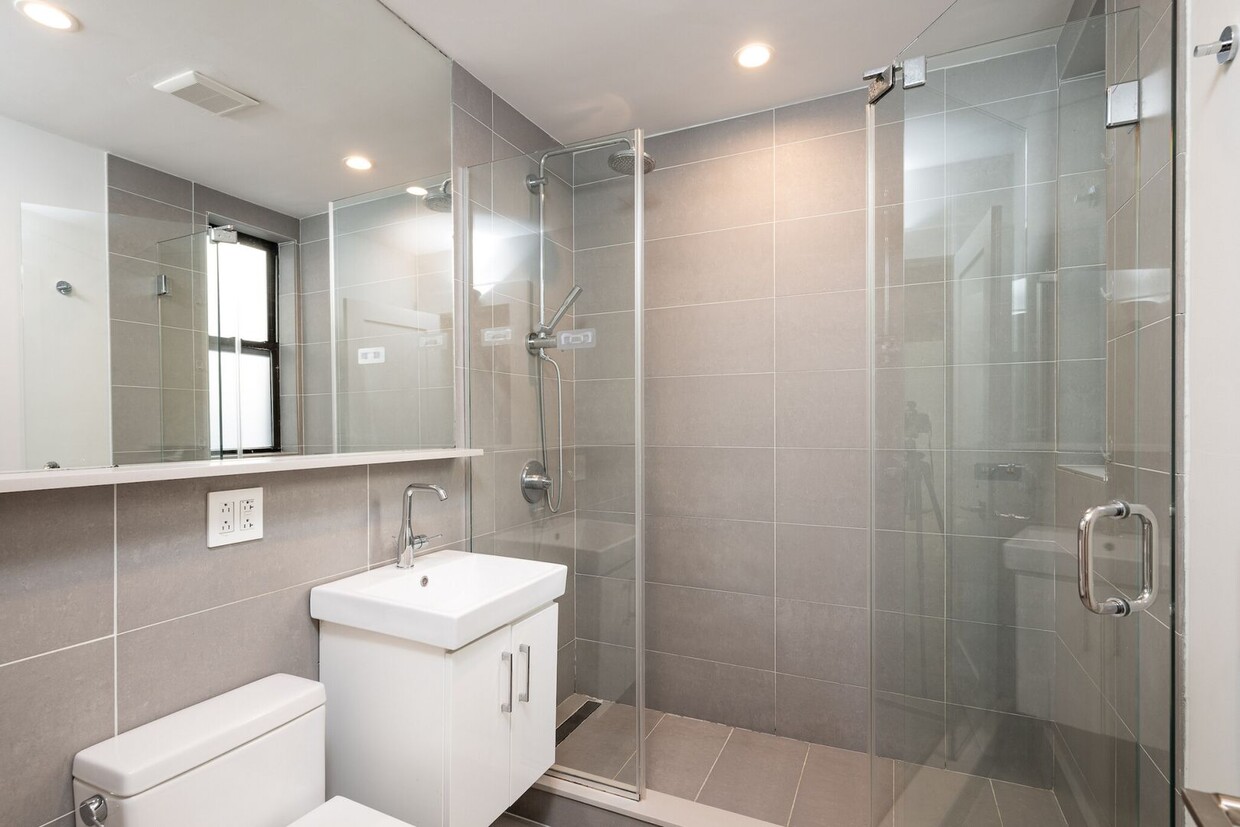 Highly-sought Professional Apt. For you 9/1/26 - Highly-sought Professional Apt. For you 9/1/26