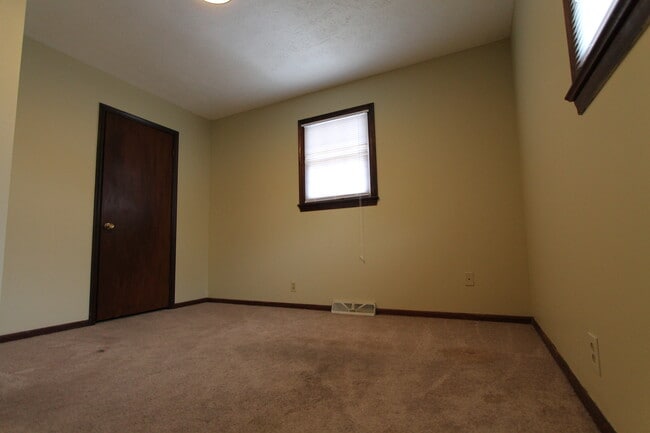 Building Photo - Beautiful 3 BD Home Available Soon!