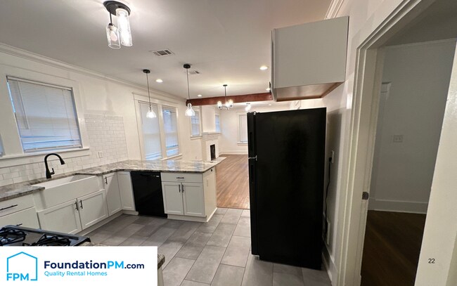 Foto del edificio - 930 N Evergreen St