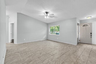 Building Photo - 3004 Sugar Bear Trail
