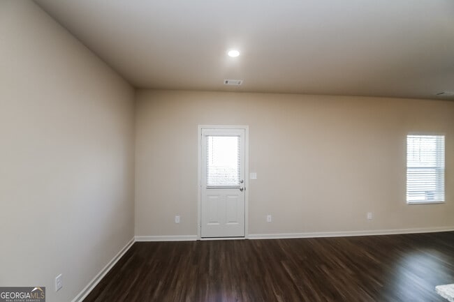 Building Photo - 342 Augusta Woods Dr