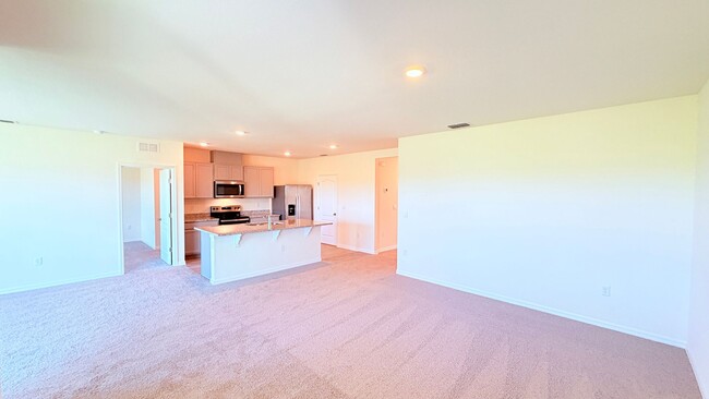 Building Photo - Brand New 3BR Home in Haines City | Washer & Dryer + HOA Community