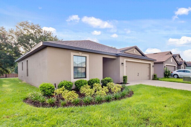 Building Photo - NEW RENTAL