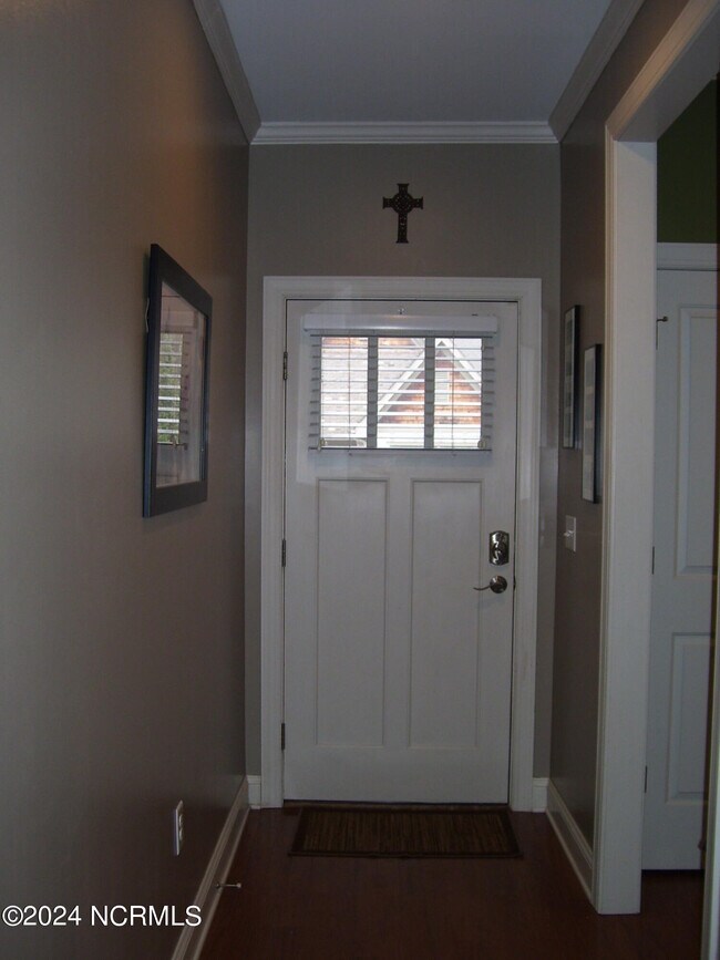 Building Photo - 6 Elk Ridge Ln