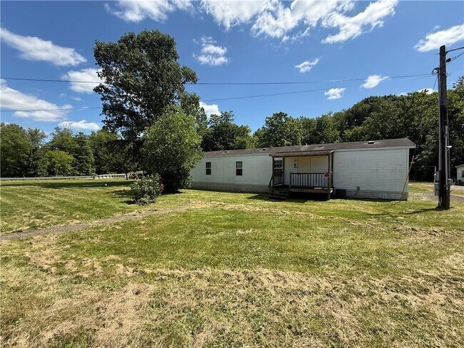 Building Photo - 1761 Old Youngstown Rd