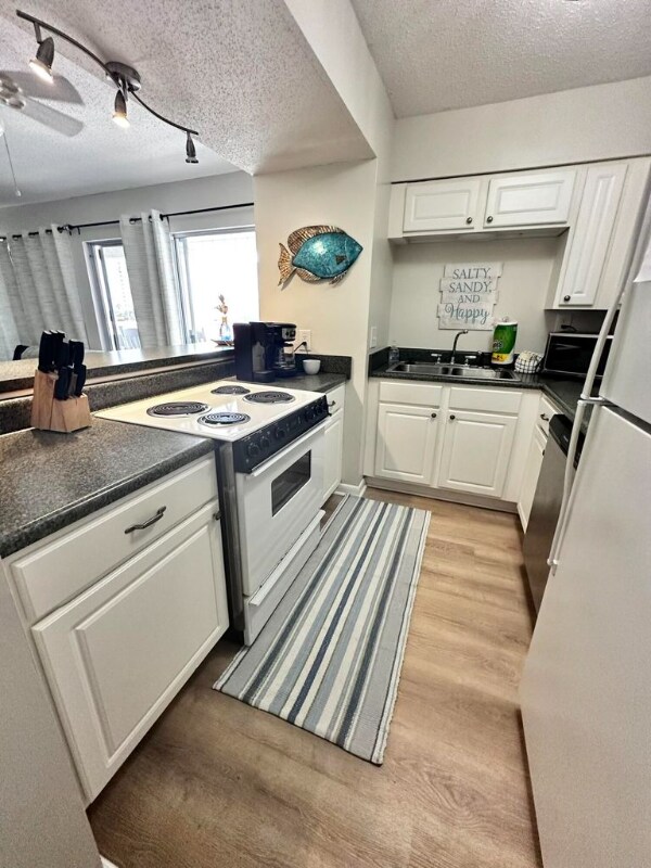 Foto del edificio - 4000 Gulf Terrace Dr