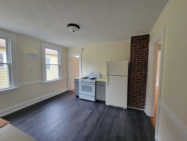 Foto del edificio - 52 Orlando St