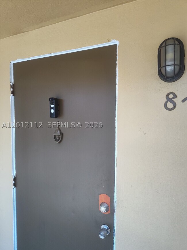 Foto del edificio - 625 SW 20th Ct