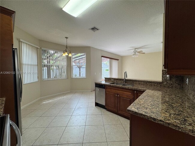 Photo - 1893 SW 149th Avenue House