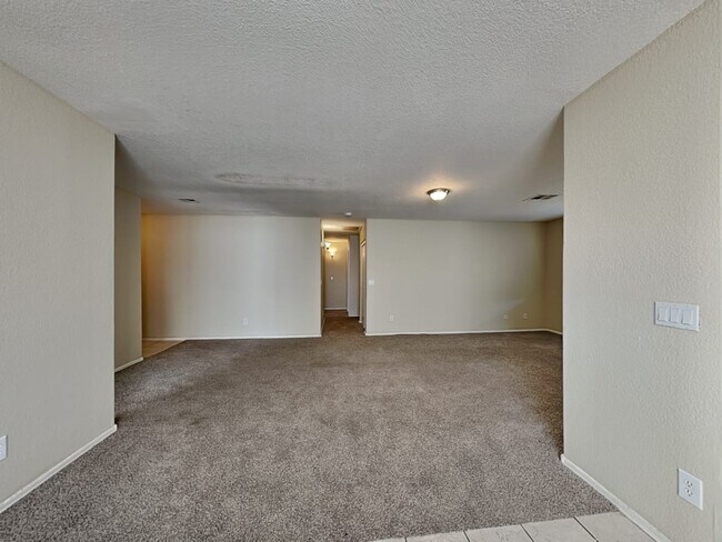 Building Photo - 2258 W Bowker St