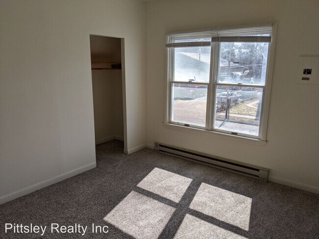 Foto del edificio - 1115 Pleasant St