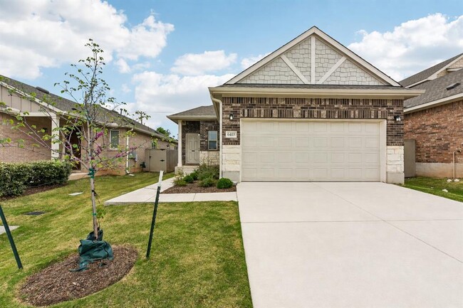 Building Photo - 6403 Principale Dr