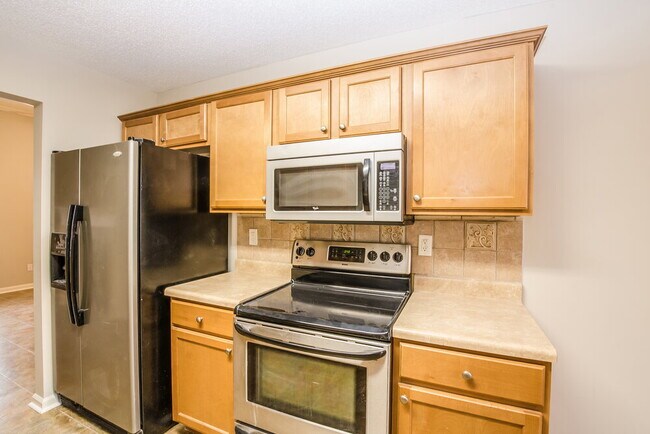 Foto del edificio - 10222 Evening Hill Dr